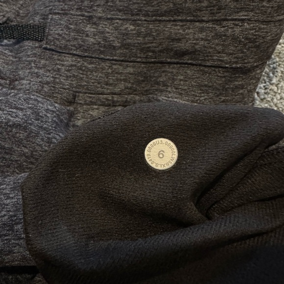 Lululemon Dark Heather Grey Sweatpants - Picture 3 of 3